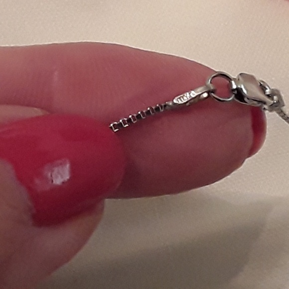 NEW STERLING 925 ITALY CZ PENDANT & CHAIN, 17" - Picture 4 of 8